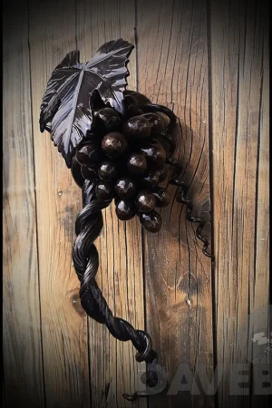 Grape Vine Handle 2